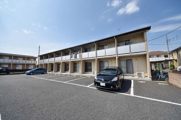 レオパレスコヅチIIの物件外観写真